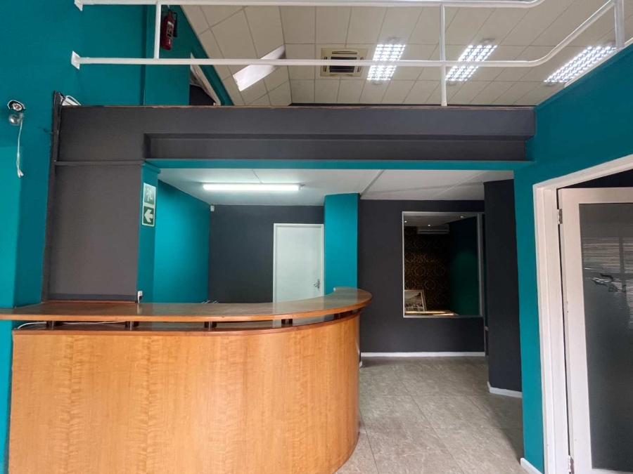 To Let commercial Property for Rent in Milnerton Western Cape